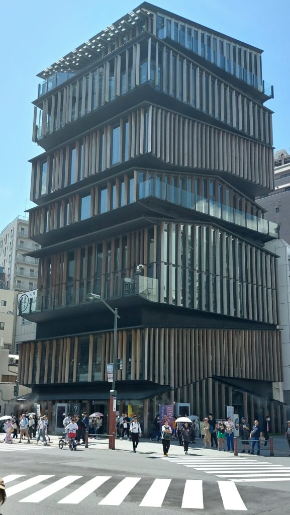 architettura contemporanea Tokyo